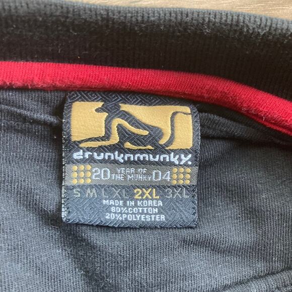 DRUNKNMUNKY Pullover Sweatshirt Mens 2XL Black Crew Hello Name Tag Y2K Thumbhole - Picture 8 of 14